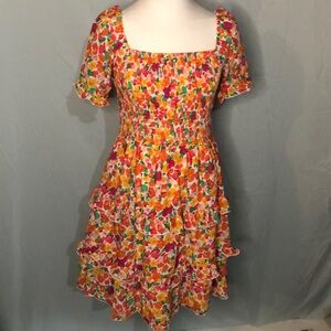 Boutique Floral Dress NWOT size medium 100% polyester